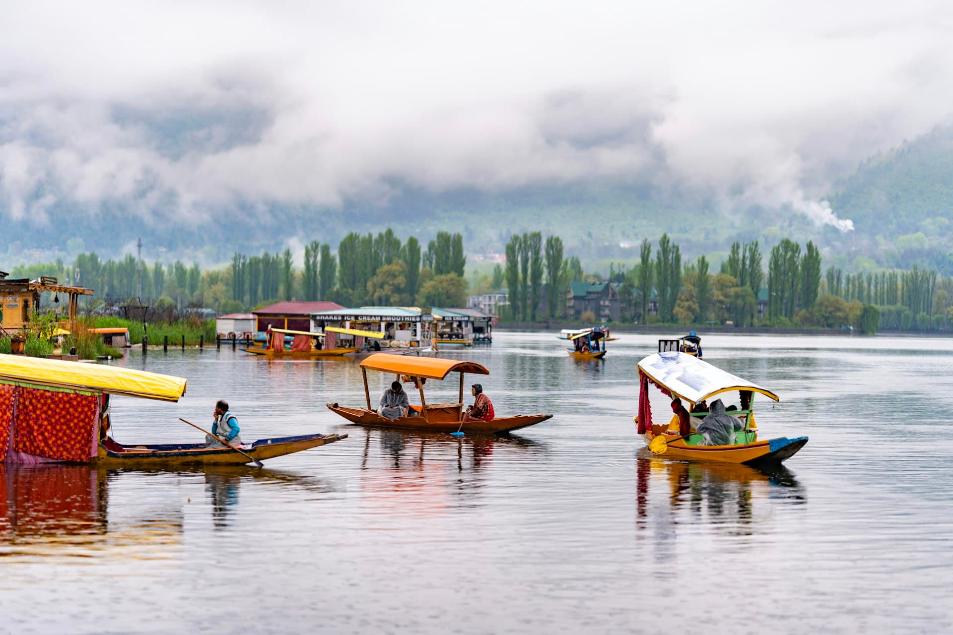 Srinagar · Gulmarg · Pahalgam, India